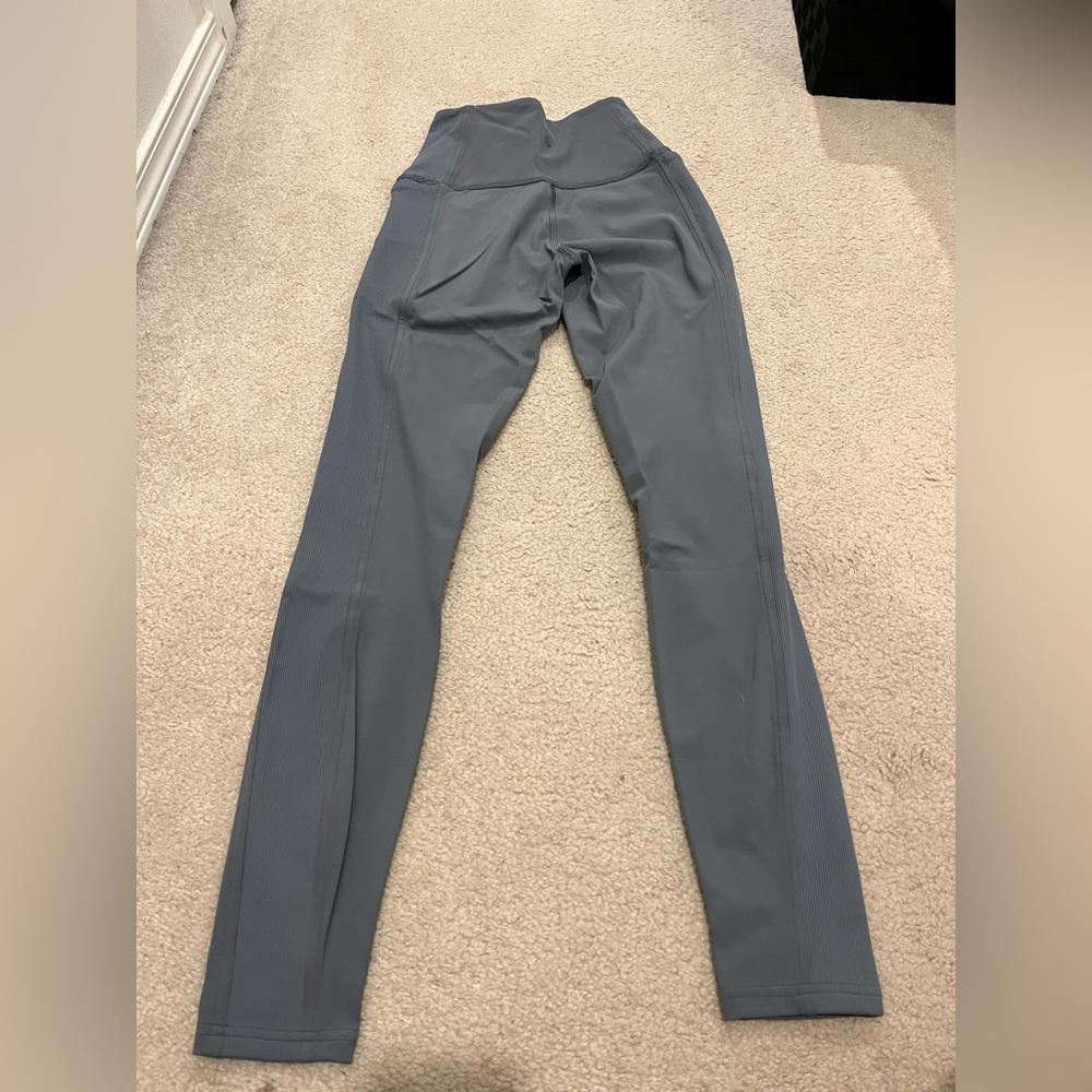 Lululemon leggings (grey)